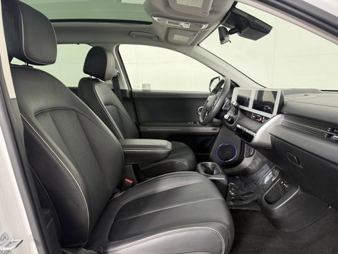 Used 2024 Hyundai Ioniq 5 Limited image 10