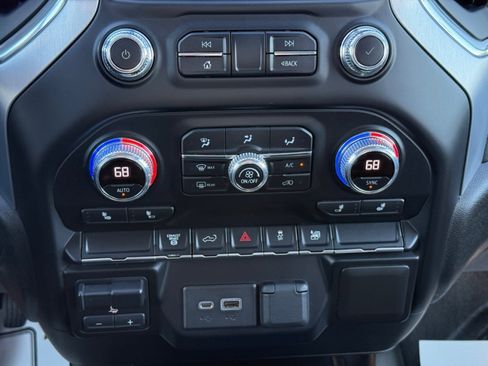 Used 2022 GMC Sierra 2500 SLE w/ SLE Value Package; image 27