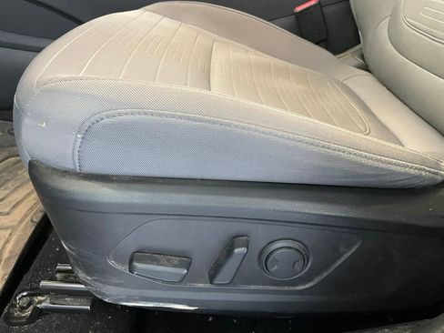 Used 2024 Hyundai Santa Cruz SEL FWD image 10