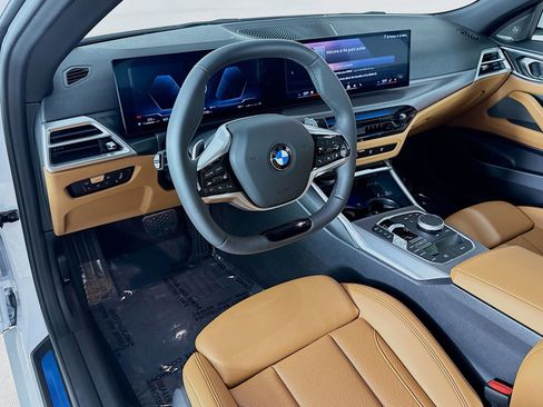 Used 2025 BMW 430i Convertible w/ Convenience Package RWD image 9