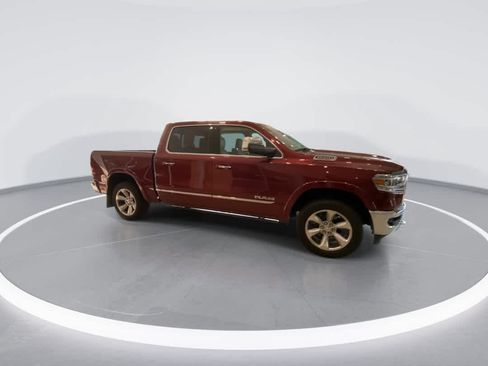 Used 2022 RAM 1500 Limited AWD/4WD image 2
