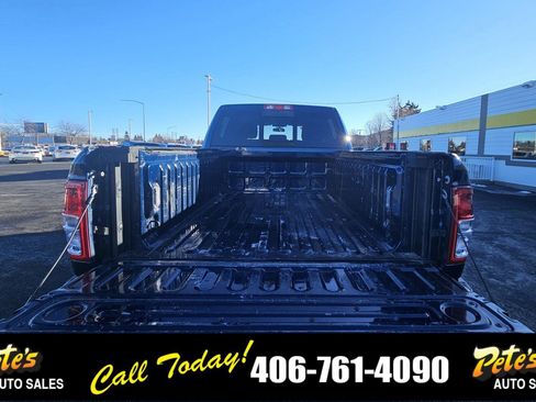Used 2020 RAM 3500 Tradesman image 9