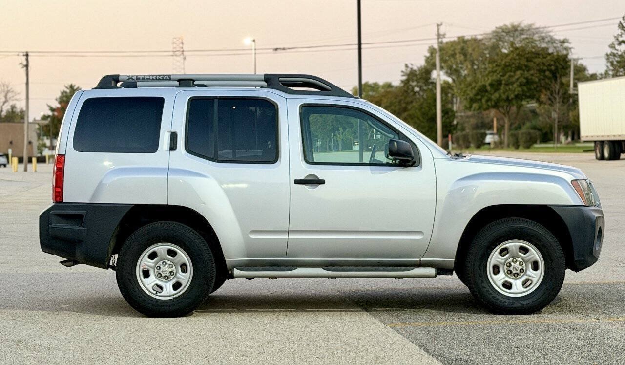 Used 2012 Nissan Xterra X AWD/4WD image 4