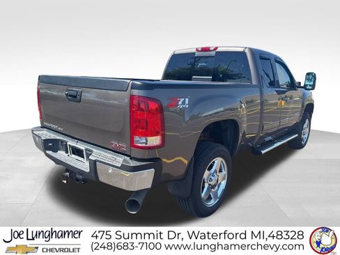 Used 2013 GMC Sierra 2500 SLT w/ SLT Convenience Package AWD/4WD image 3