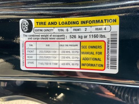 Used 2025 Ford Explorer ST-Line AWD/4WD image 46