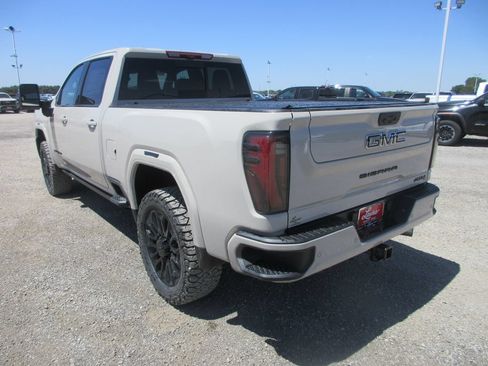 New 2026 GMC Sierra 3500 AT4 w/ AT4 Premium Plus Package AWD/4WD image 12