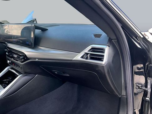 Used 2025 BMW M240i Coupe RWD image 15