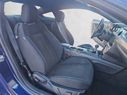 Used 2018 Ford Mustang Coupe w/ Equipment Group 101A image 10