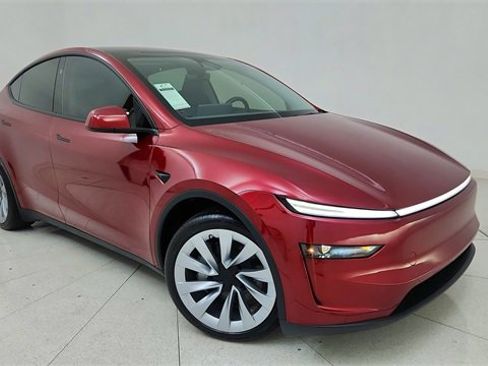 Used 2026 Tesla Model Y Long Range image 84