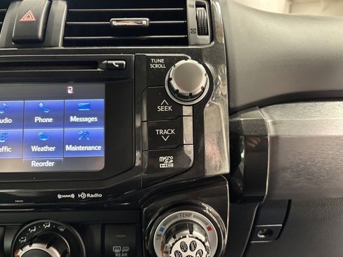 Used 2019 Toyota 4Runner TRD Off-Road Premium image 18