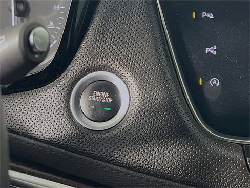 Used 2020 Cadillac XT5 Sportv image 18