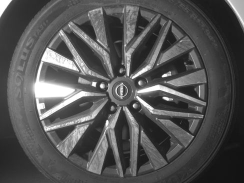 Used 2025 Nissan Altima 2.5 SV image 13