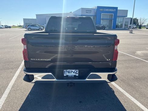 Used 2023 Chevrolet Silverado 1500 LT AWD/4WD image 6