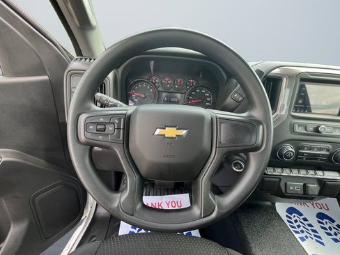 Used 2025 Chevrolet Silverado 1500 W/T RWD image 12
