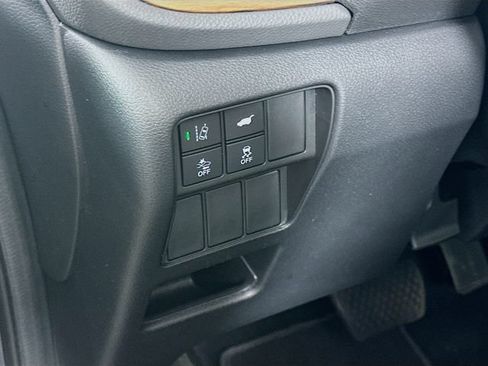Used 2021 Honda CR-V Touring image 10
