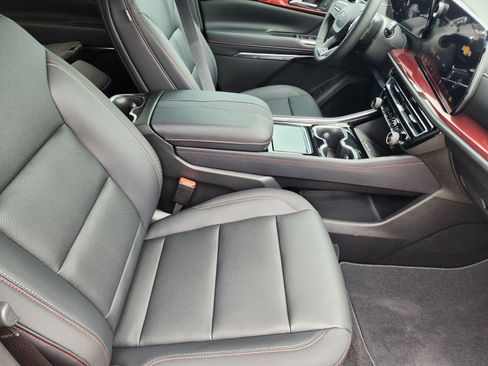 New 2026 Chevrolet Traverse Z71 w/ Driver Confidence Package AWD/4WD image 14