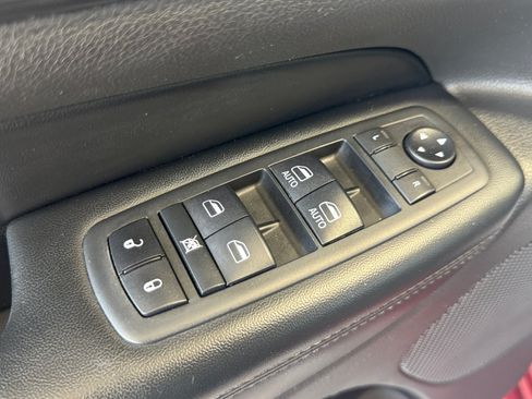 Used 2020 Jeep Grand Cherokee Altitude RWD image 23