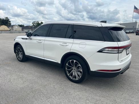 Used 2025 Lincoln Aviator AWD w/ Equipment Group 101A image 5