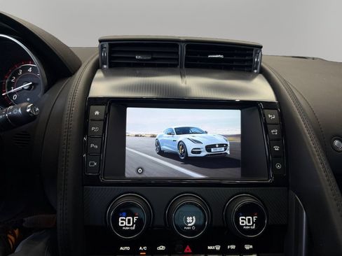 Used 2018 Jaguar F-TYPE R-Dynamic RWD image 22