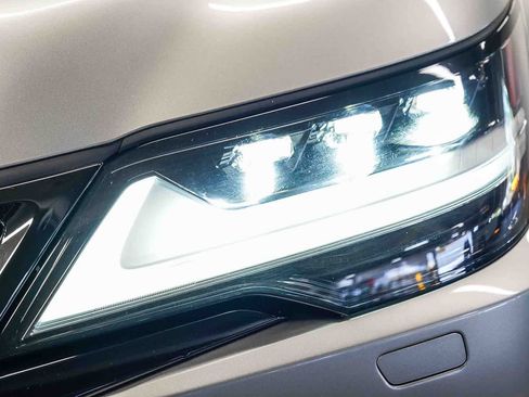 Used 2023 Lexus LX 600 F Sport AWD/4WD image 7
