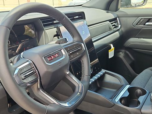 New 2026 GMC Terrain Elevation FWD image 12