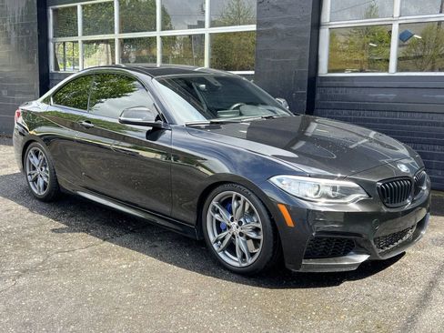 Used 2016 BMW M235i xDrive Coupe image 10