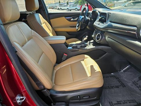 Used 2019 Chevrolet Blazer Premier w/ Driver Confidence II Package AWD/4WD image 18