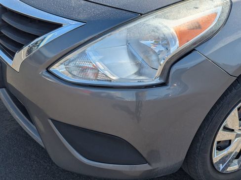 Used 2016 Nissan Versa S FWD image 12