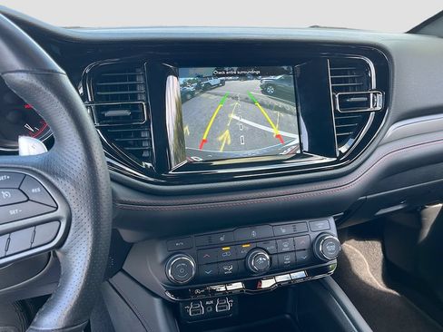 Certified 2023 Dodge Durango GT w/ Blacktop Package AWD/4WD image 13
