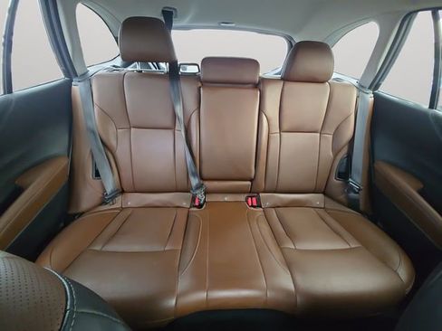 Used 2022 Subaru Outback Touring w/ Popular Package #2 image 17