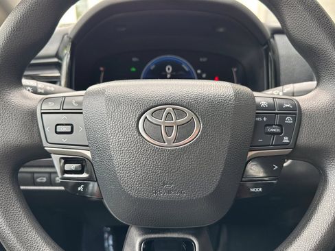 Certified 2025 Toyota Camry LE FWD image 36