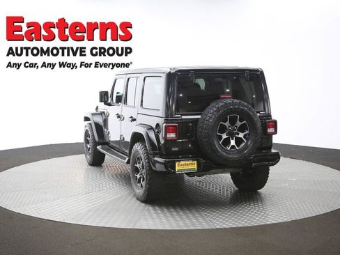 Used 2018 Jeep Wrangler Unlimited Sport S image 39
