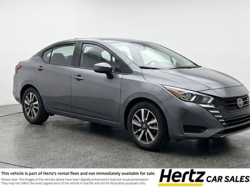 Used 2025 Nissan Versa SV FWD image 1