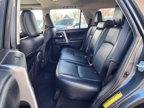 Used 2014 Toyota 4Runner Limited AWD/4WD image 19