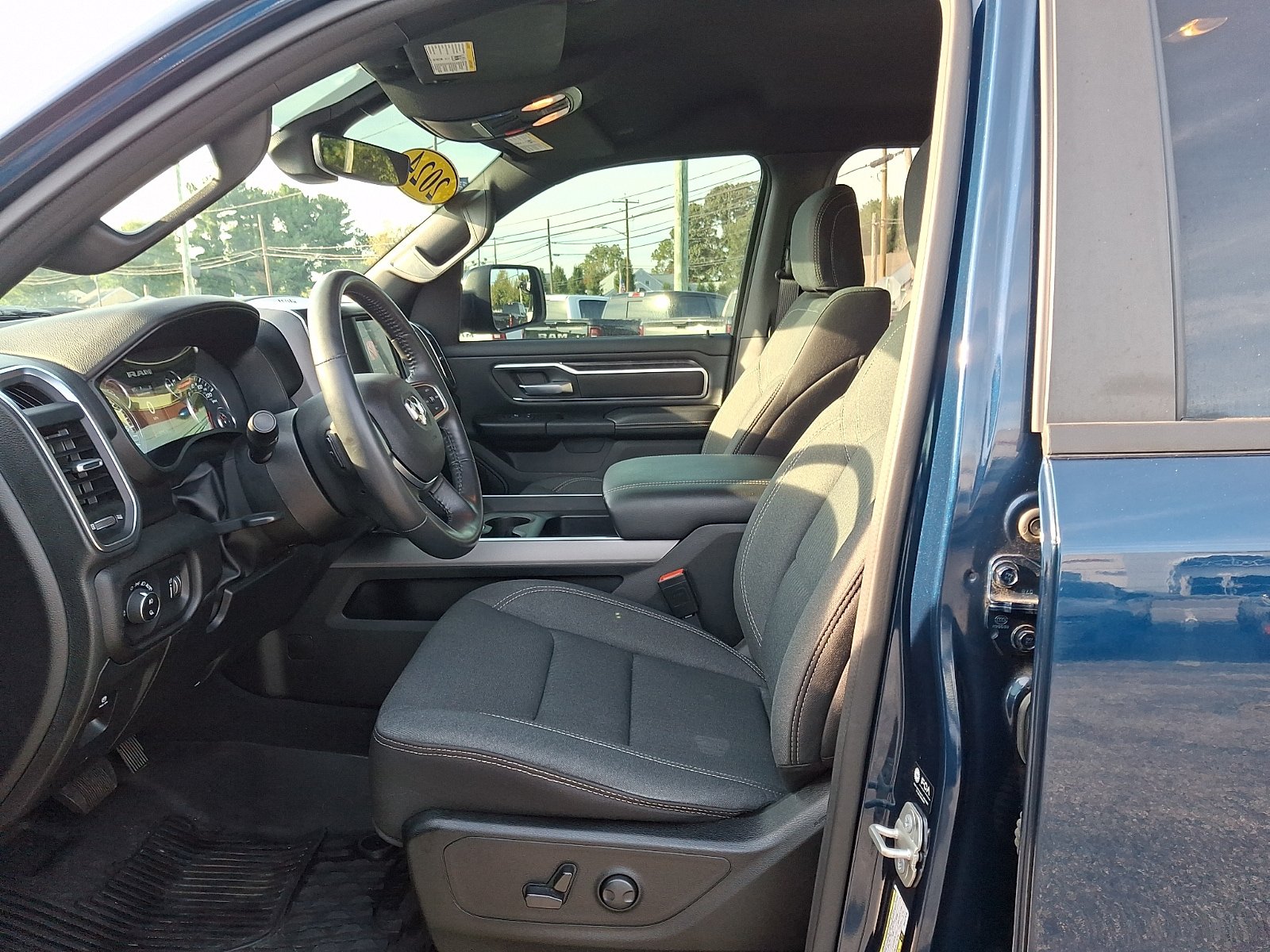 Used 2024 RAM 1500 Big Horn AWD/4WD image 13
