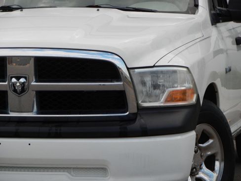 Used 2009 Dodge Ram 1500 Truck ST image 4