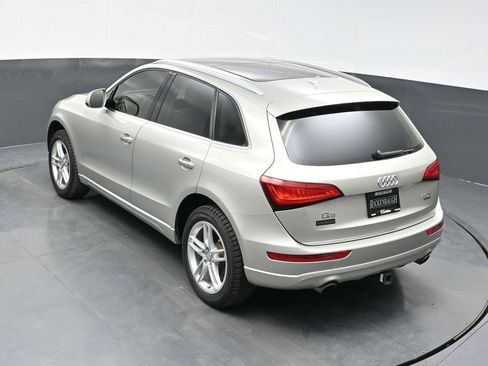 Used 2017 Audi Q5 2.0T Premium Plus w/ Technology Package AWD/4WD image 34