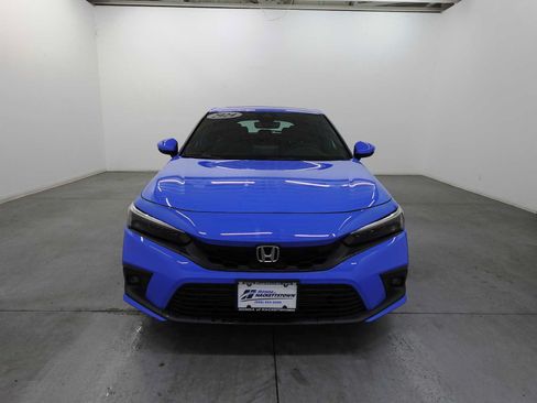 Used 2024 Honda Civic Sport Touring image 2