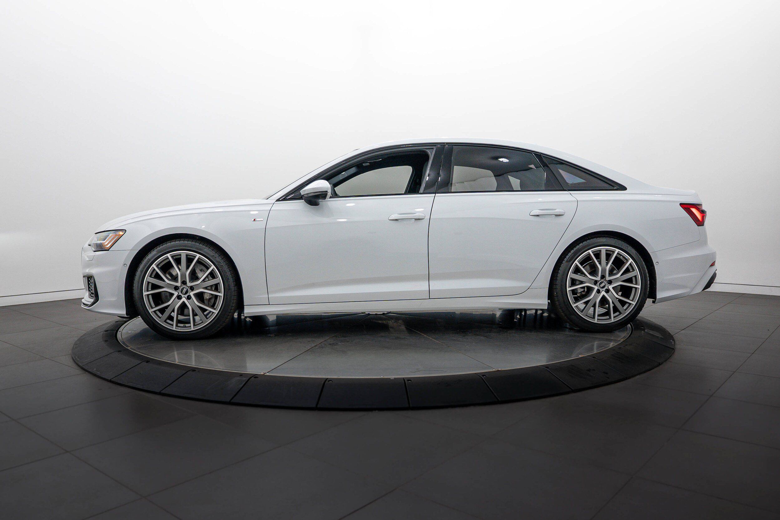 Used 2022 Audi A6 3.0T Prestige AWD/4WD image 6