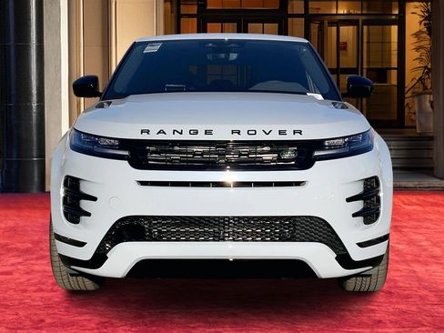 New 2026 Land Rover Range Rover Evoque Dynamic SE image 2