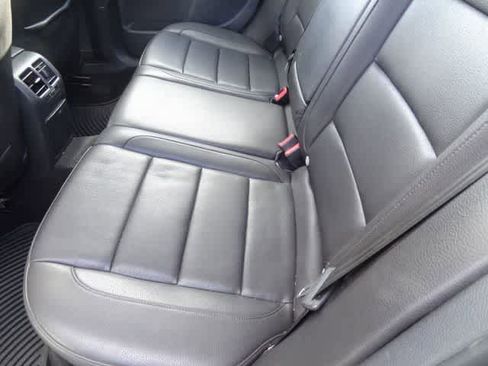 Used 2014 Volkswagen Jetta TDI image 23