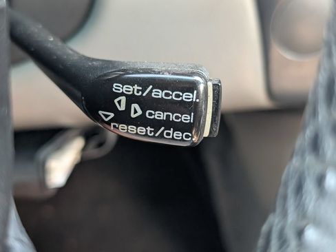 Used 1999 Porsche Boxster RWD image 11