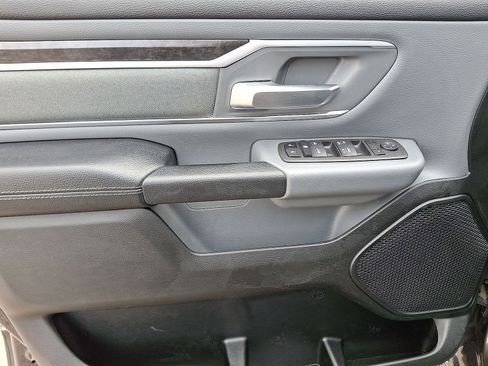 Used 2022 RAM 1500 Big Horn AWD/4WD image 10