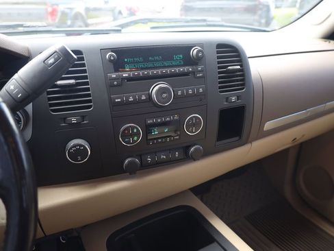 Used 2013 GMC Sierra 1500 SLE w/ SLE Preferred Package AWD/4WD image 15