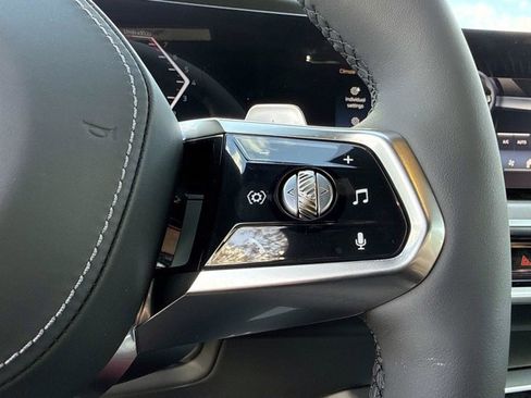 New 2026 BMW 740i image 34