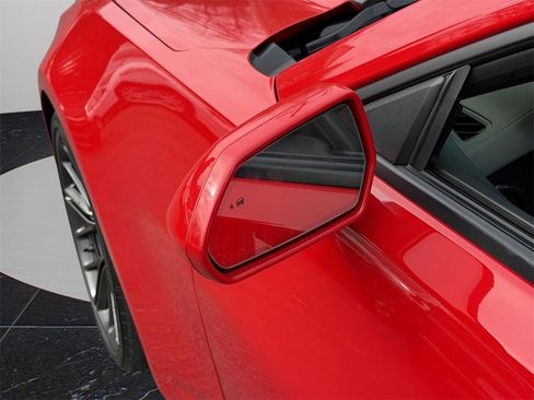 Used 2019 Chevrolet Camaro ZL1 w/ LPO, ZL1 Protection Package image 15