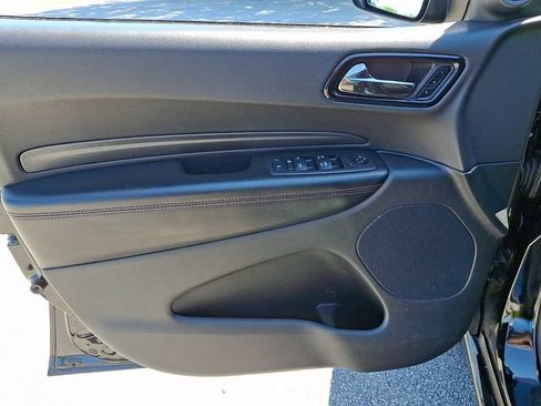 Used 2025 Dodge Durango GT AWD/4WD image 14