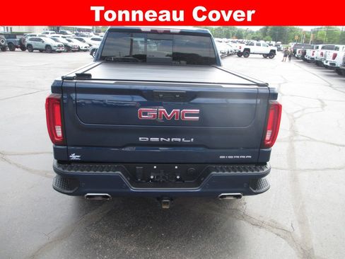 Used 2023 GMC Sierra 1500 Denali w/ Denali Reserve Package AWD/4WD image 8