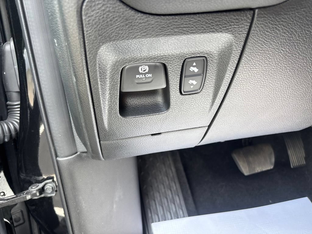 Used 2025 RAM 1500 Rebel w/ Rebel Level 1 Equipment Group AWD/4WD image 26