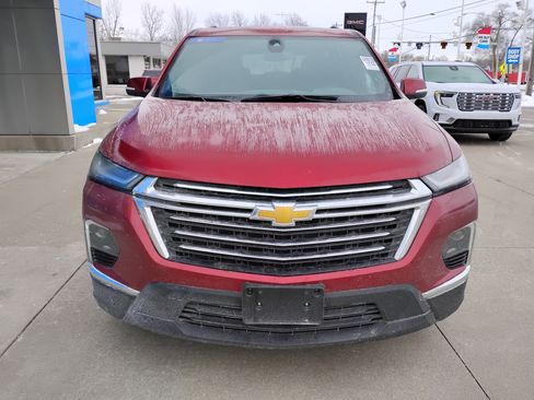 Used 2023 Chevrolet Traverse LT image 5